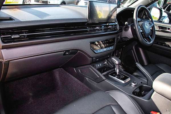 2026 KGM Musso Ultimate Q261 4X4 LWB thumb-7