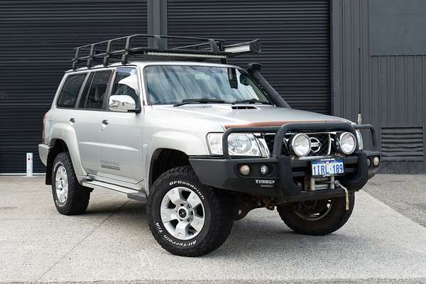 2015 Nissan Patrol ST N-TREK Y61