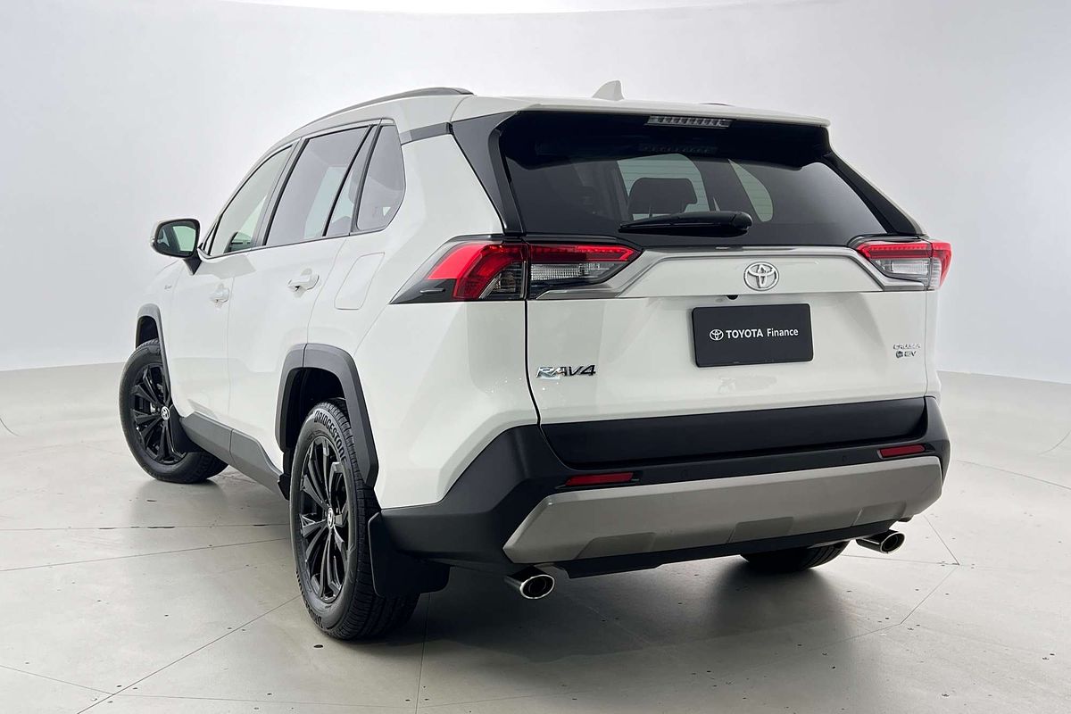 2025 Toyota RAV4 Cruiser AXAH52R