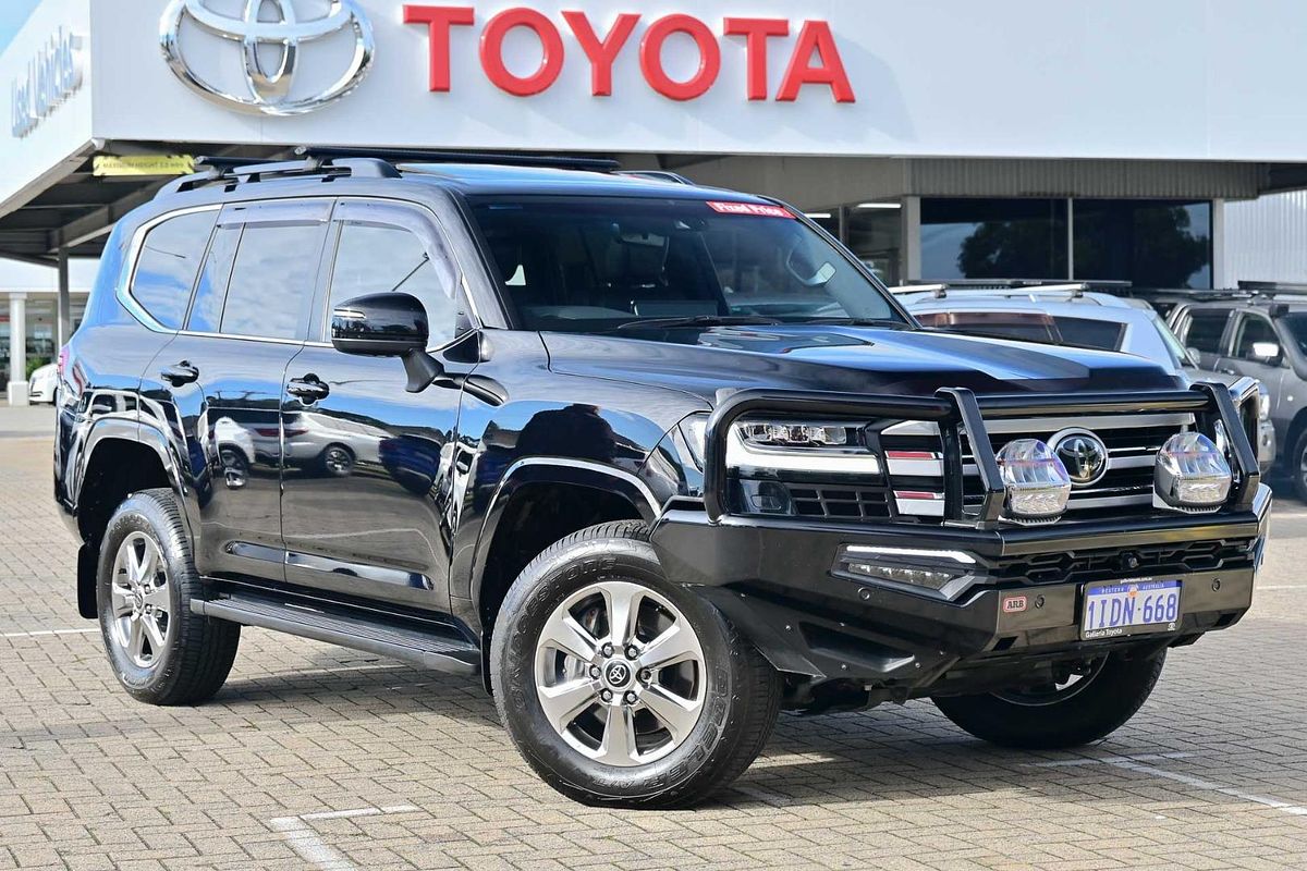2024 Toyota Landcruiser VX FJA300R