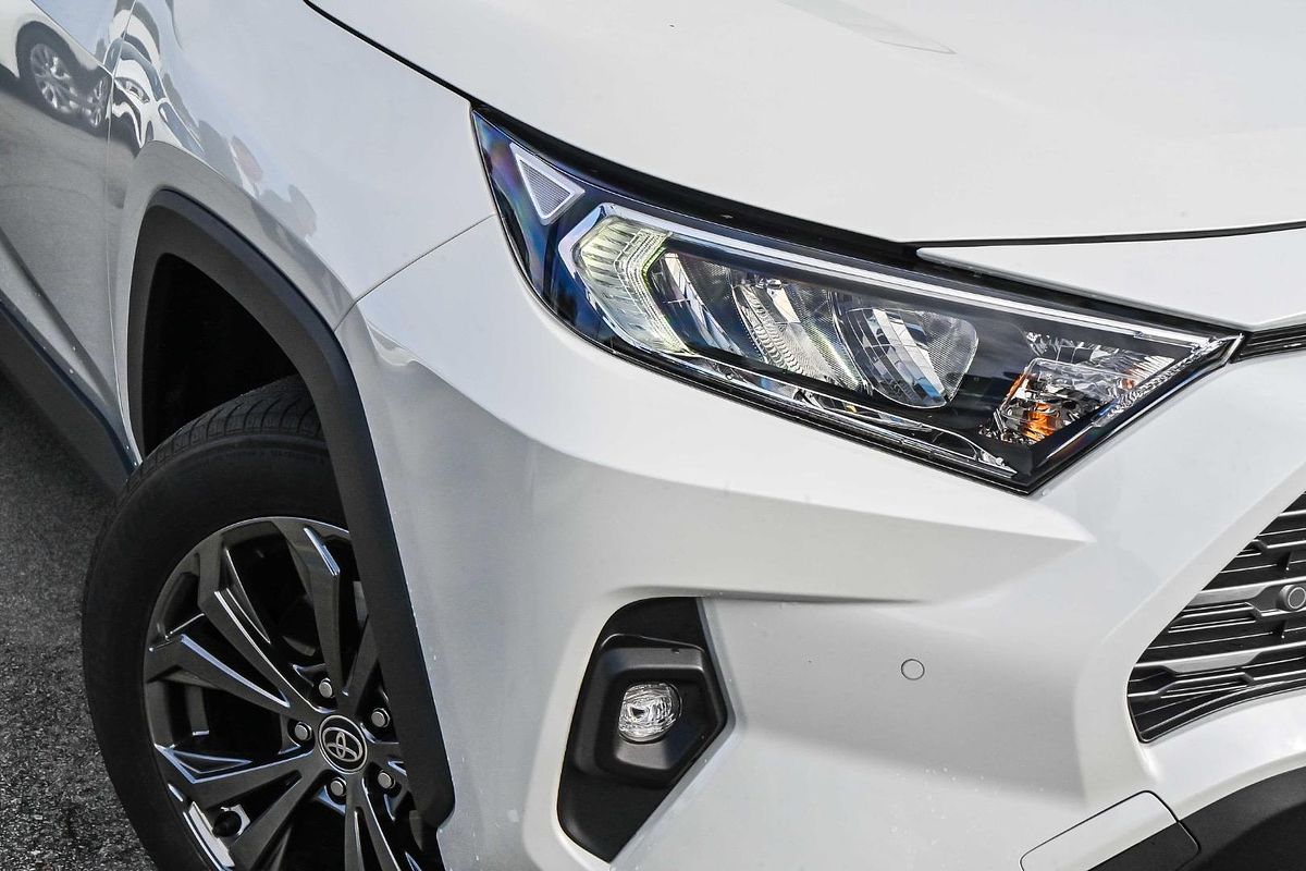 2022 Toyota RAV4 GXL MXAA52R