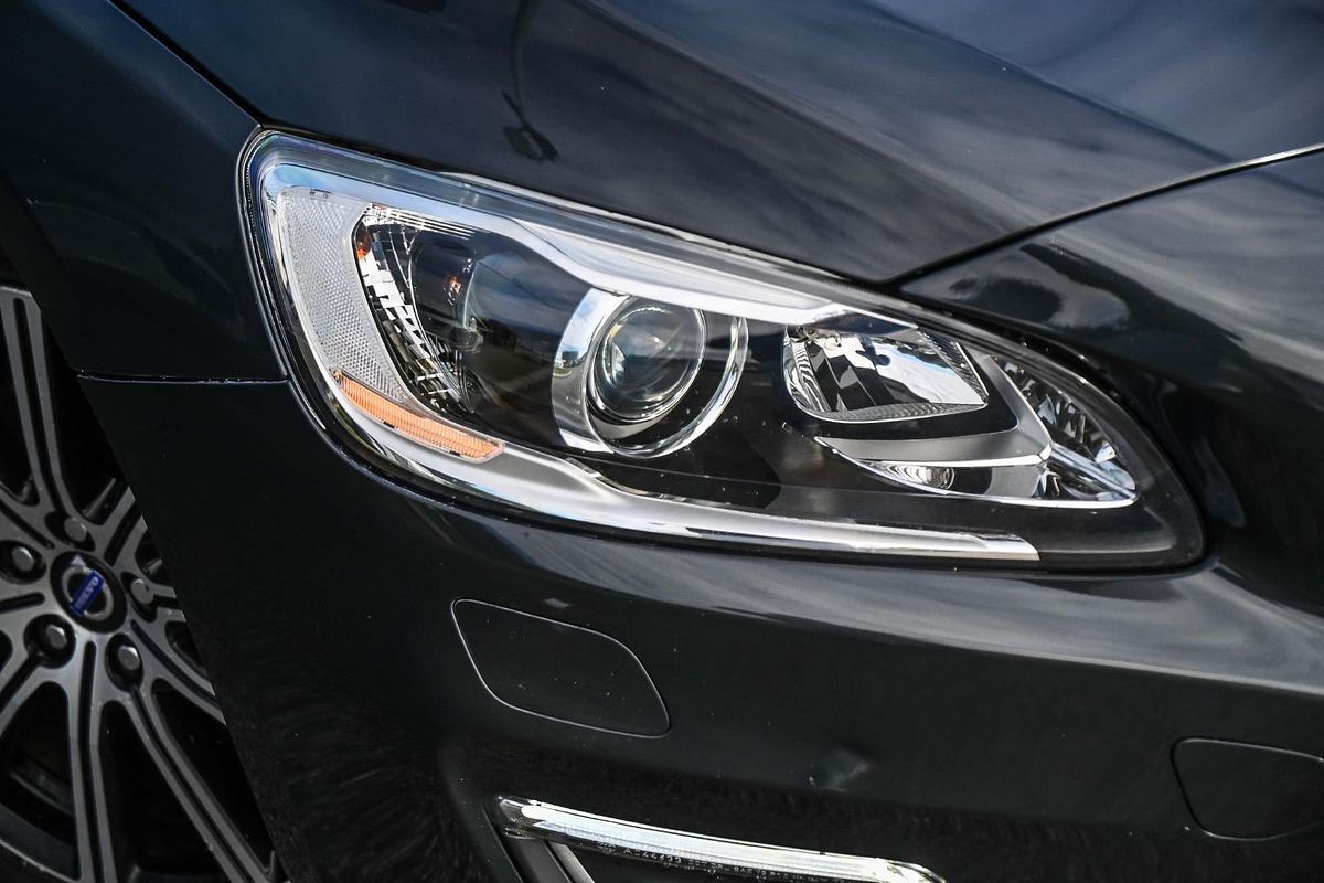 2015 Volvo S60 T5 Luxury