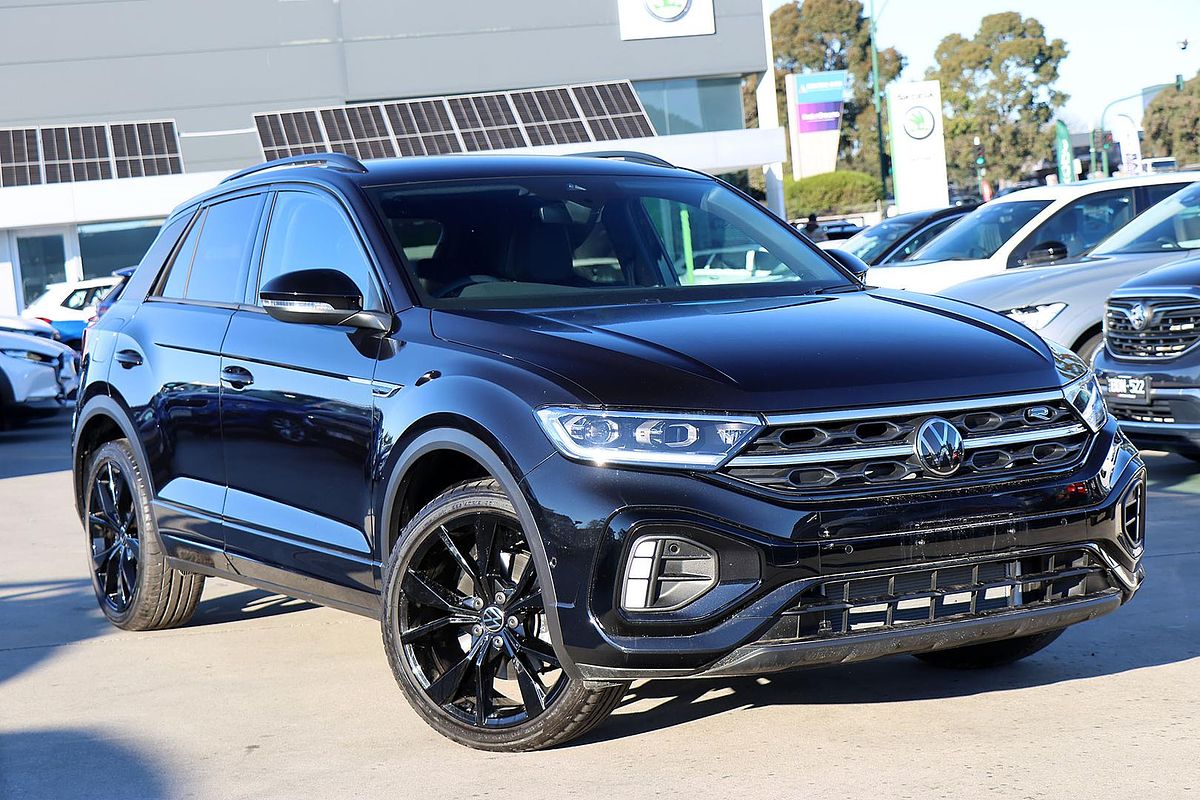 2025 Volkswagen T-Roc 140TSI R-Line D11