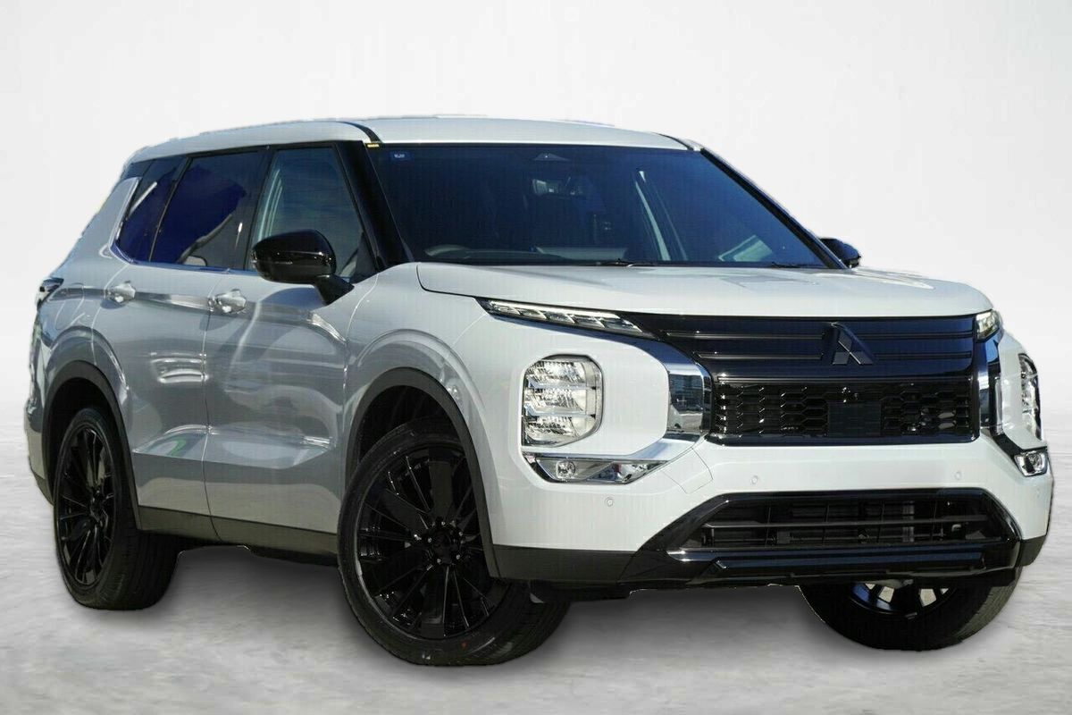 2026 Mitsubishi Outlander Black Edition ZM