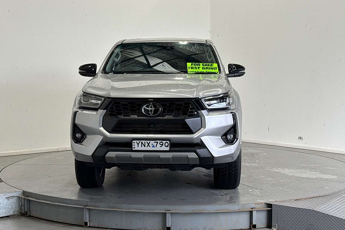 2023 Toyota Hilux SR5 GUN126R 4X4