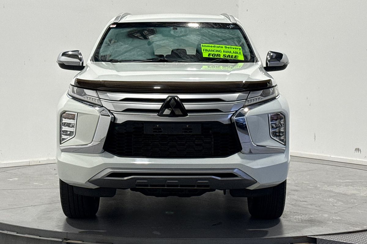 2020 Mitsubishi Pajero Sport GLX QF