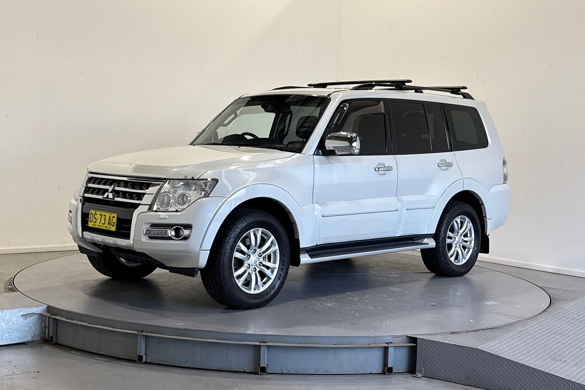 2014 Mitsubishi Pajero EXCEED LWB (4x4) NX MY15
