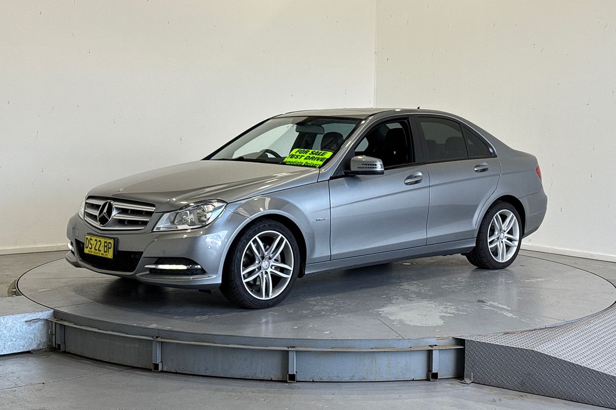 2012 Mercedes-Benz 200 C200 BlueEFFICIENCY W204
