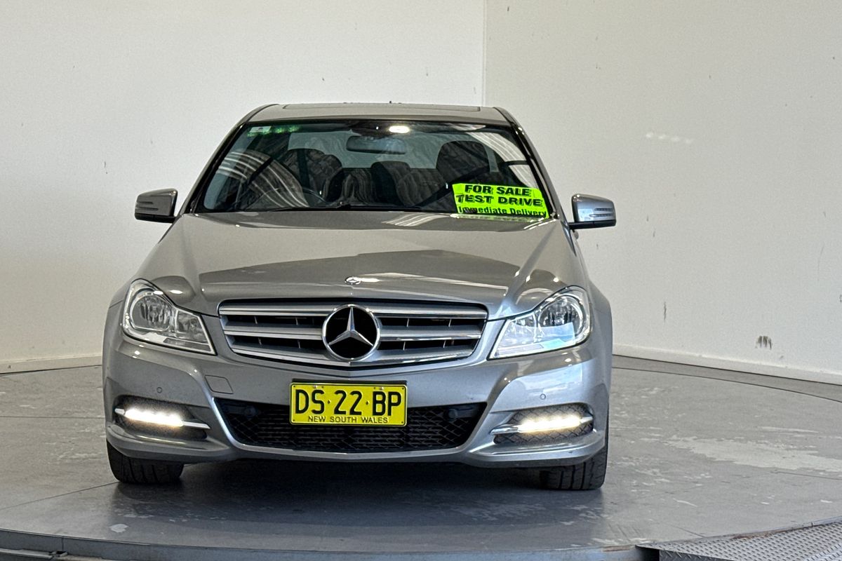 2012 Mercedes-Benz 200 C200 BlueEFFICIENCY W204