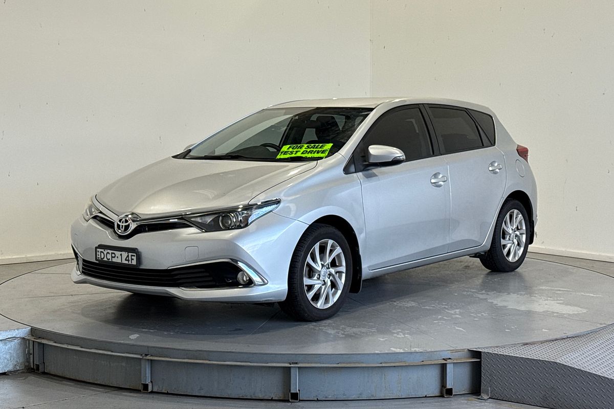 2015 Toyota Corolla Ascent Sport ZRE182R