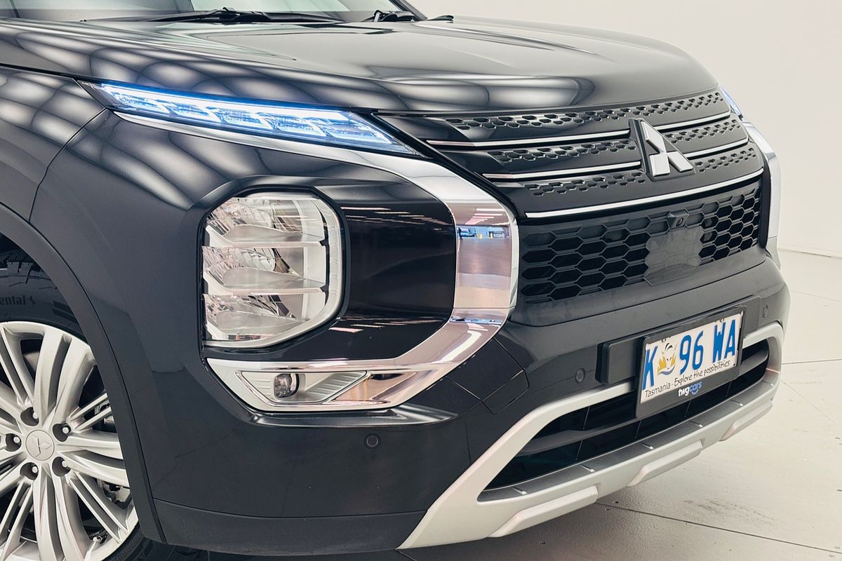 2022 Mitsubishi Outlander LS ZM