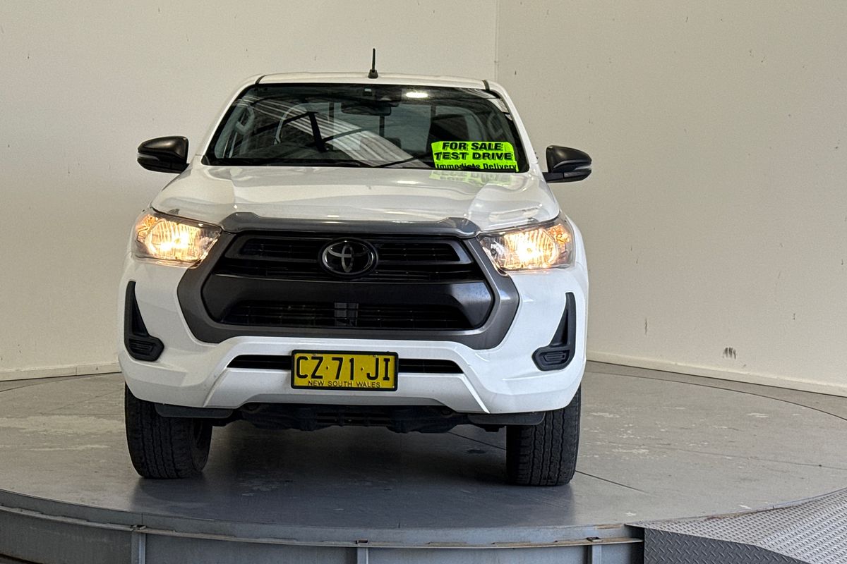 2020 Toyota Hilux SR (4x4) GUN126R MY19 UPGRADE 4X4