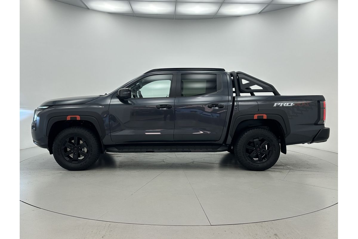 Nissan NAVARA 4X4 2.4 DSL AUTO DC P4X