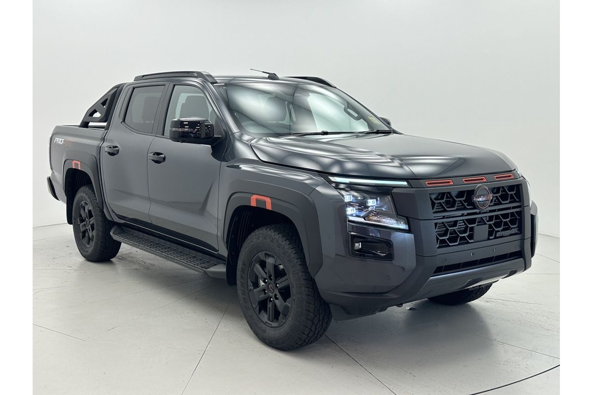 Nissan NAVARA 4X4 2.4 DSL AUTO DC P4X