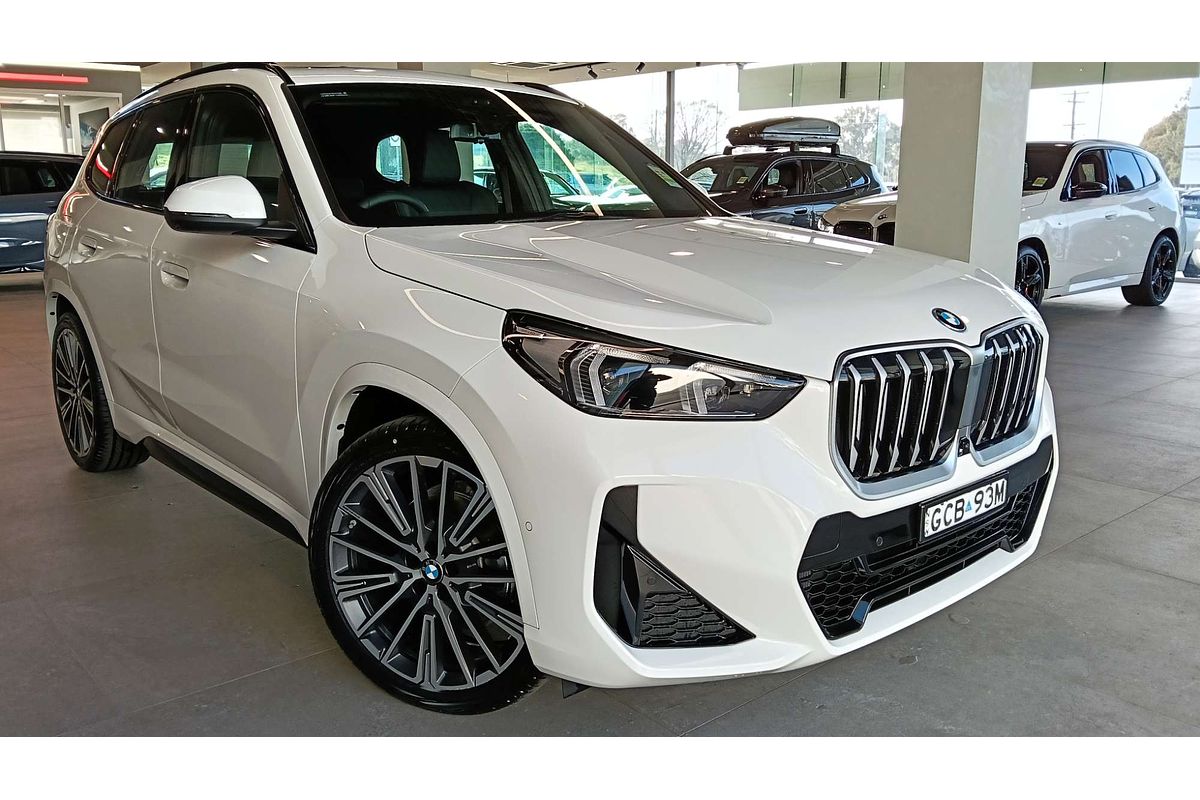 2026 BMW X1 xDrive25e M Sport U11