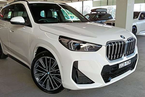 2026 BMW X1 xDrive25e M Sport U11