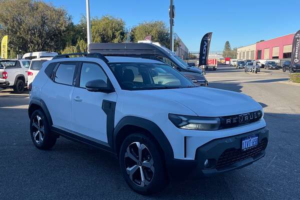 2025 Renault Duster Techno X1311