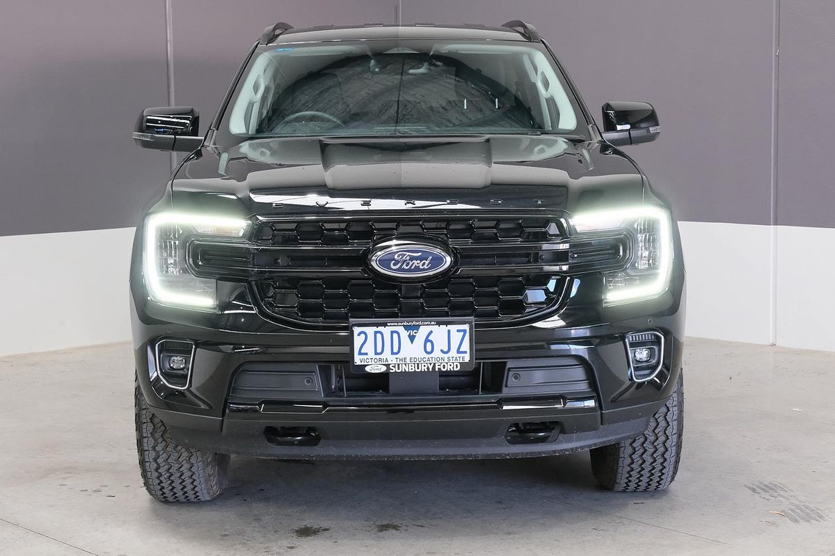 2025 Ford Everest Black Edition 2.0L