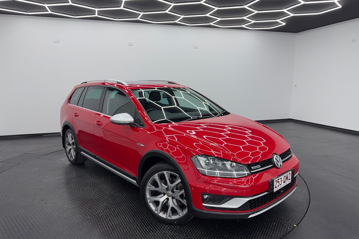 2015 Volkswagen Golf Alltrack 132TSI 7