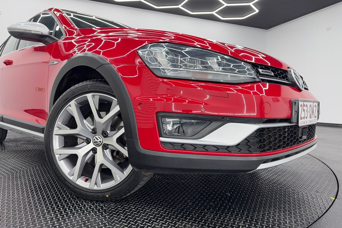2015 Volkswagen Golf Alltrack 132TSI 7