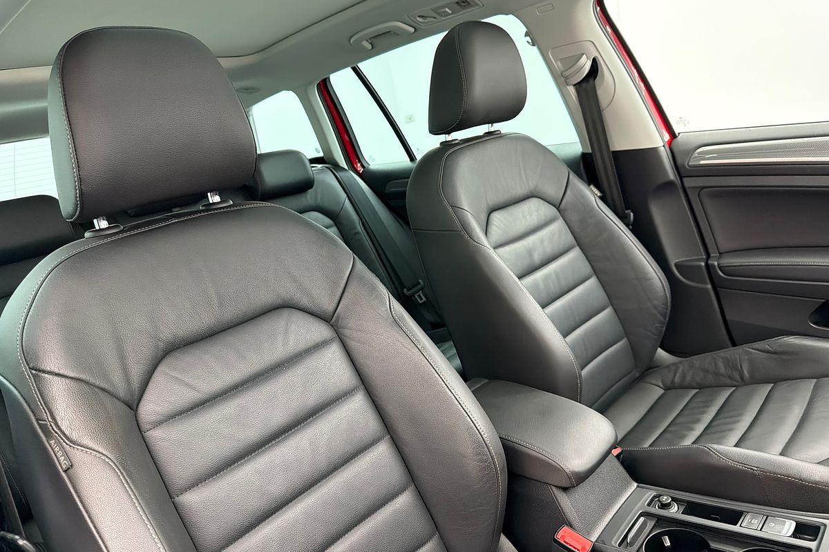 2015 Volkswagen Golf Alltrack 132TSI 7