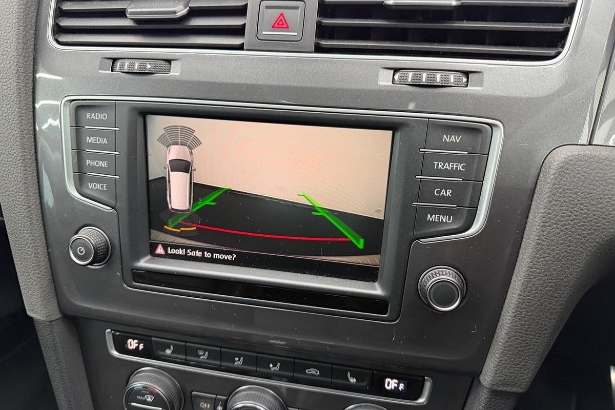 2015 Volkswagen Golf Alltrack 132TSI 7