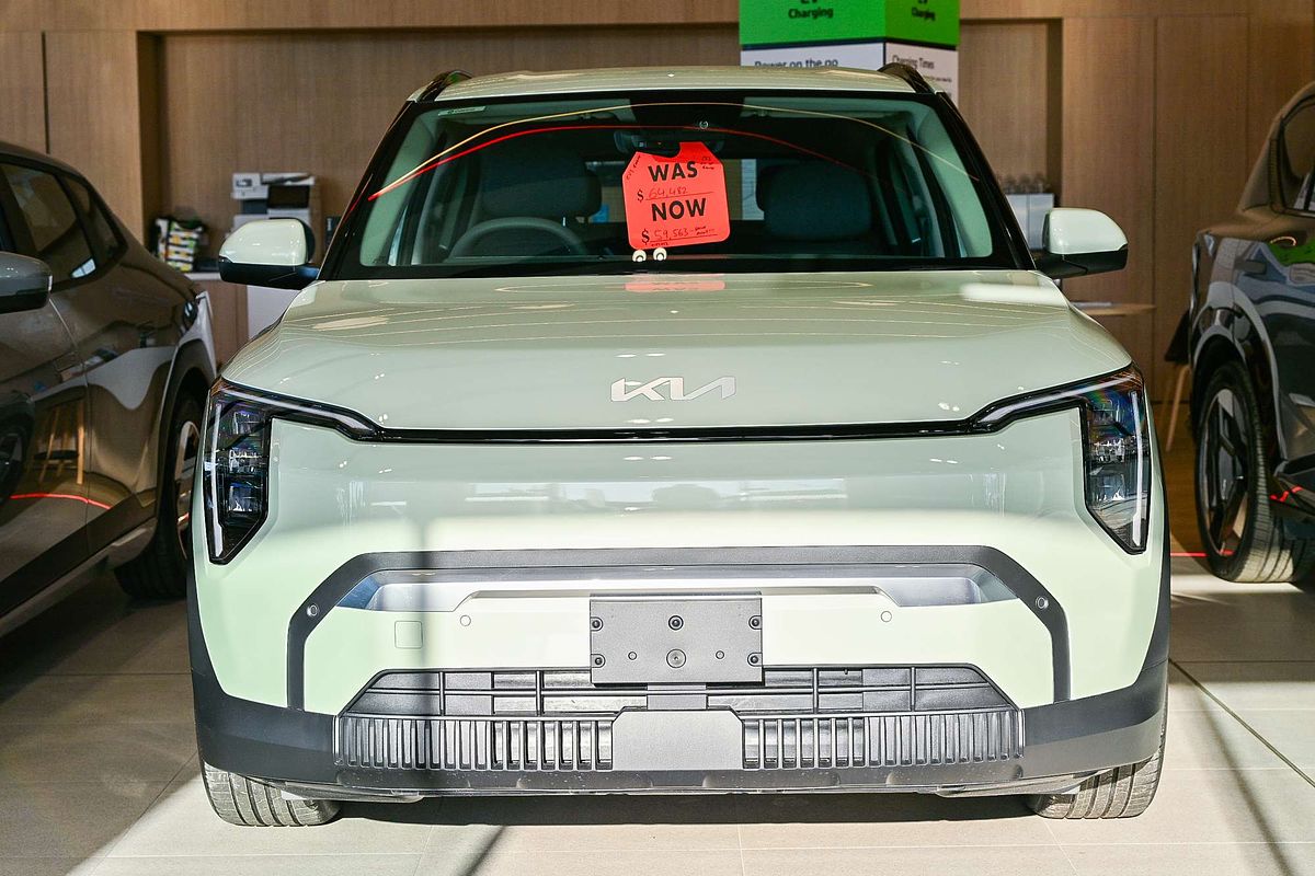 2026 Kia EV3 Earth Long Range SV