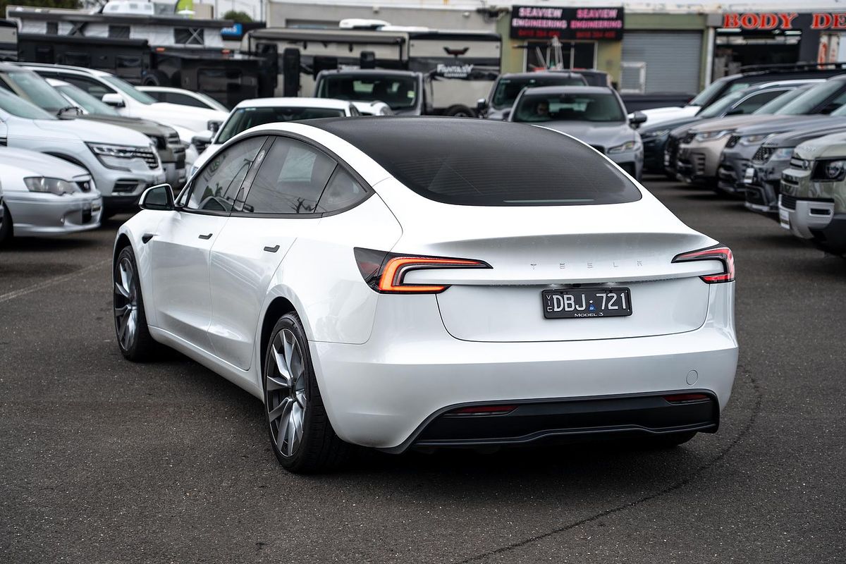 2024 Tesla Model 3 Rear-Wheel Drive