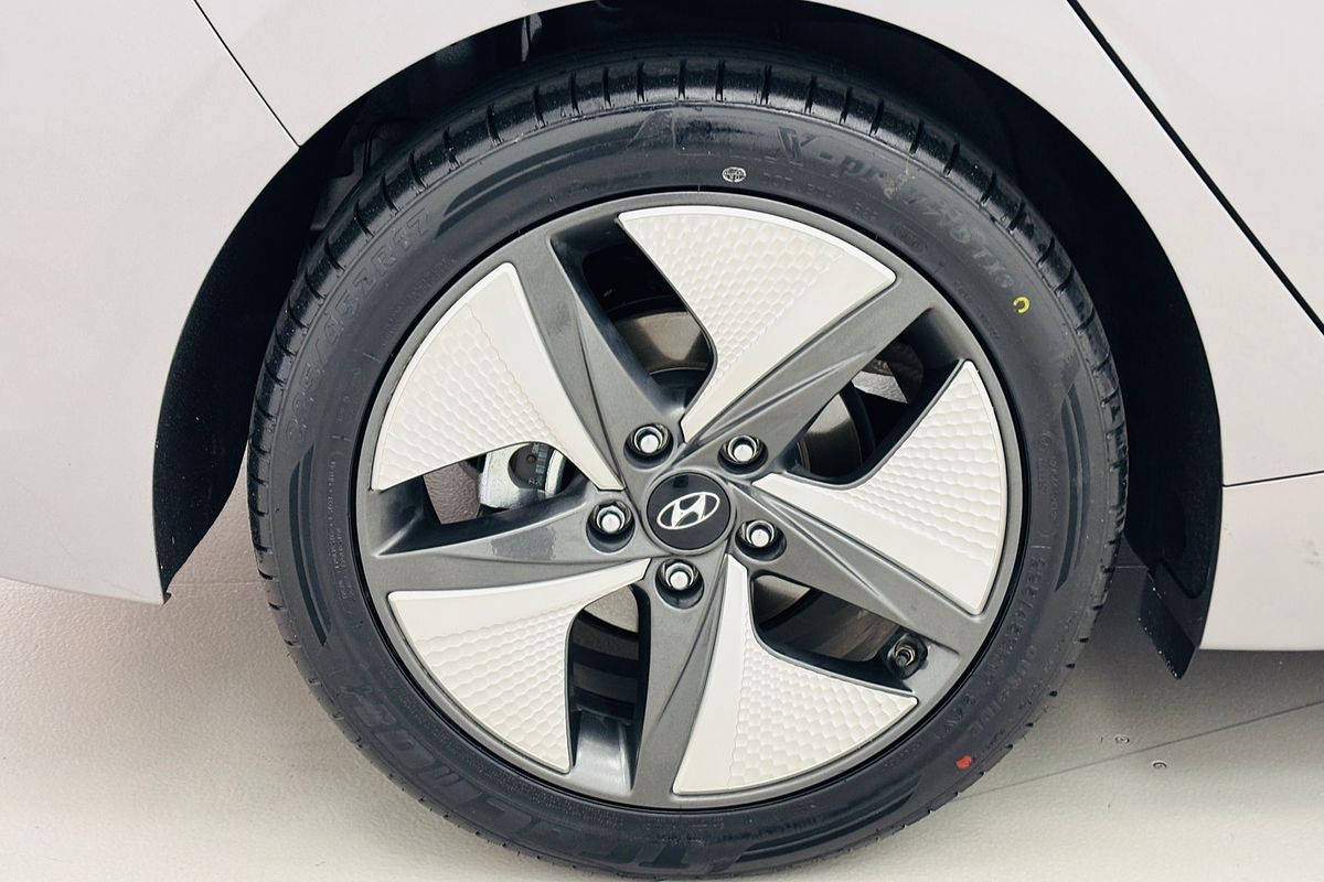 2022 HYUNDAI IONIQ HYBRID PREMIUM 6 SP AUTO DUAL CLUTCH 4D HATCHBACK 4CYL