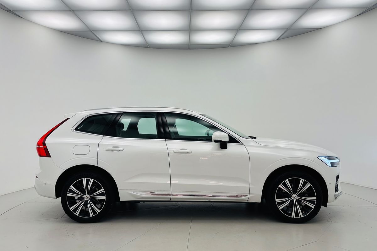2023 VOLVO XC60 ULTIMATE B5 BRIGHT MHEV 8 SP AUTOMATIC 4D WAGON T4