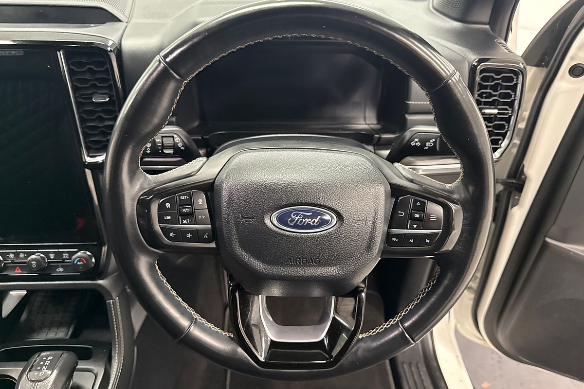 2024 Ford Everest Platinum 3.0L