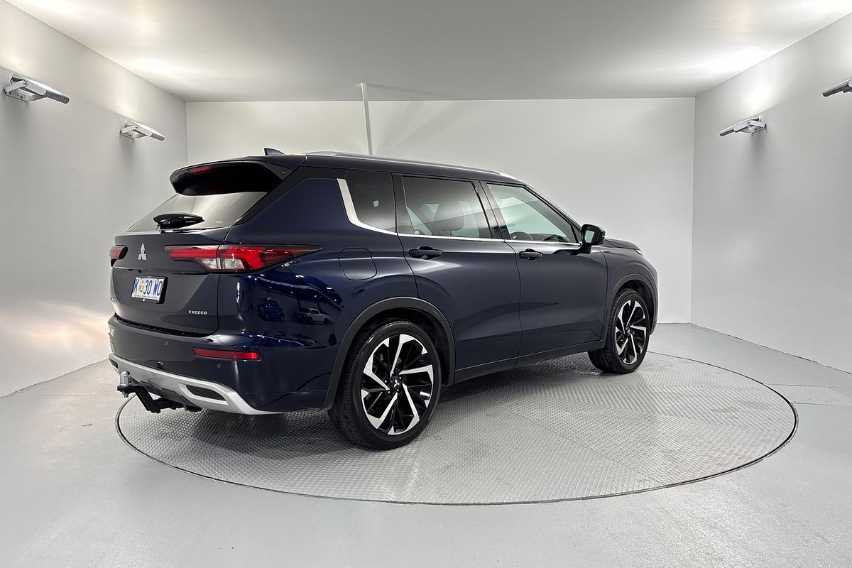 2023 Mitsubishi Outlander Exceed ZM