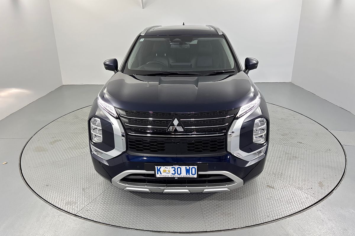 2023 Mitsubishi Outlander Exceed ZM