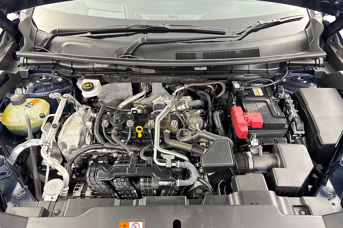 2023 Mitsubishi Outlander Exceed ZM