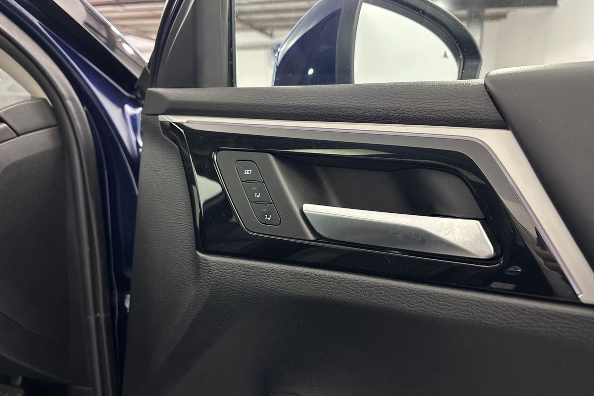 2023 Mitsubishi Outlander Exceed ZM