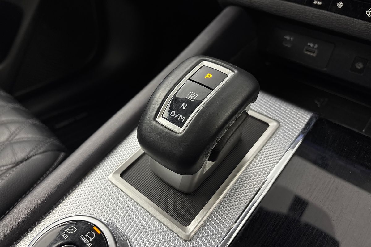 2023 Mitsubishi Outlander Exceed ZM
