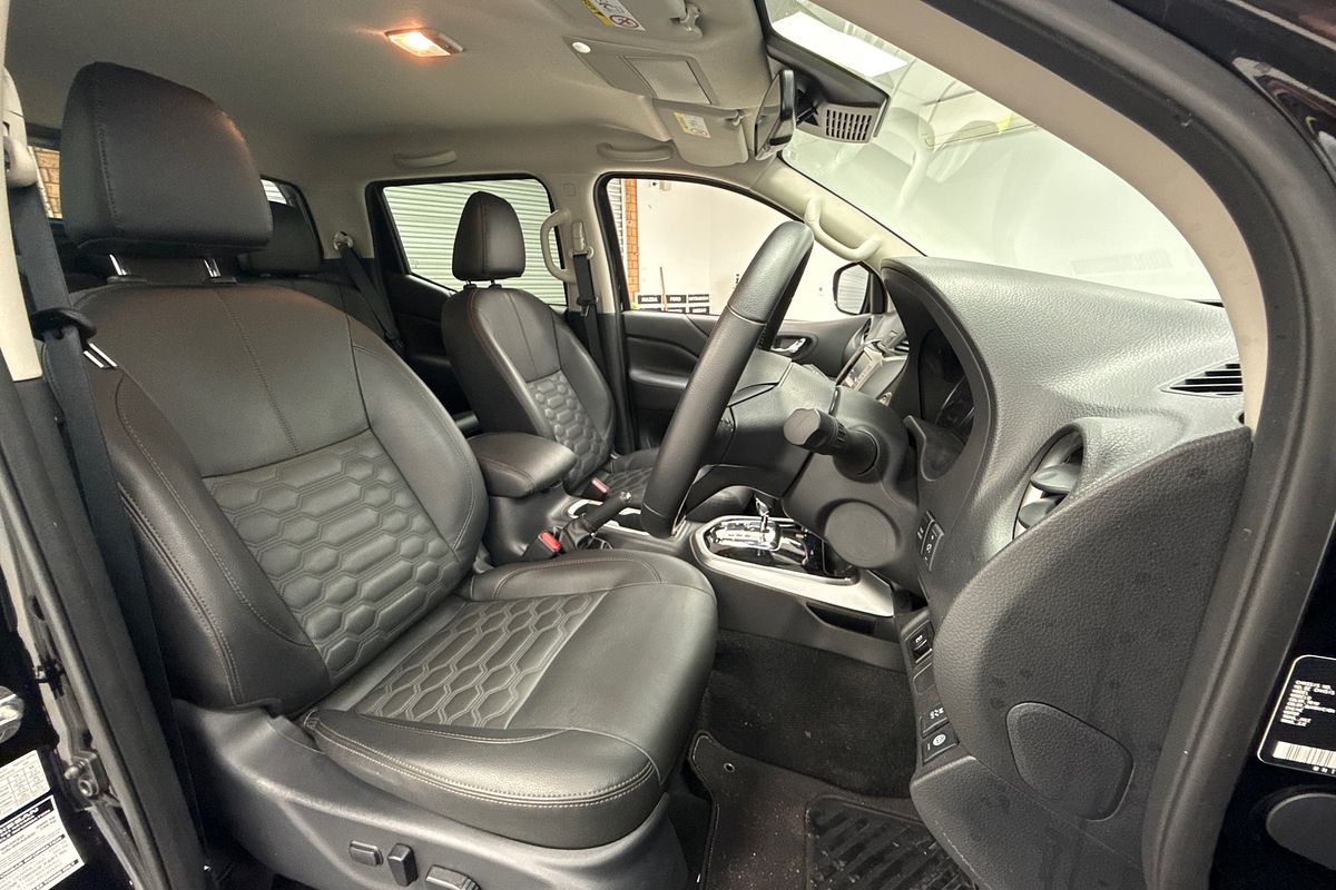 2024 Nissan Navara ST-X D23 4X4