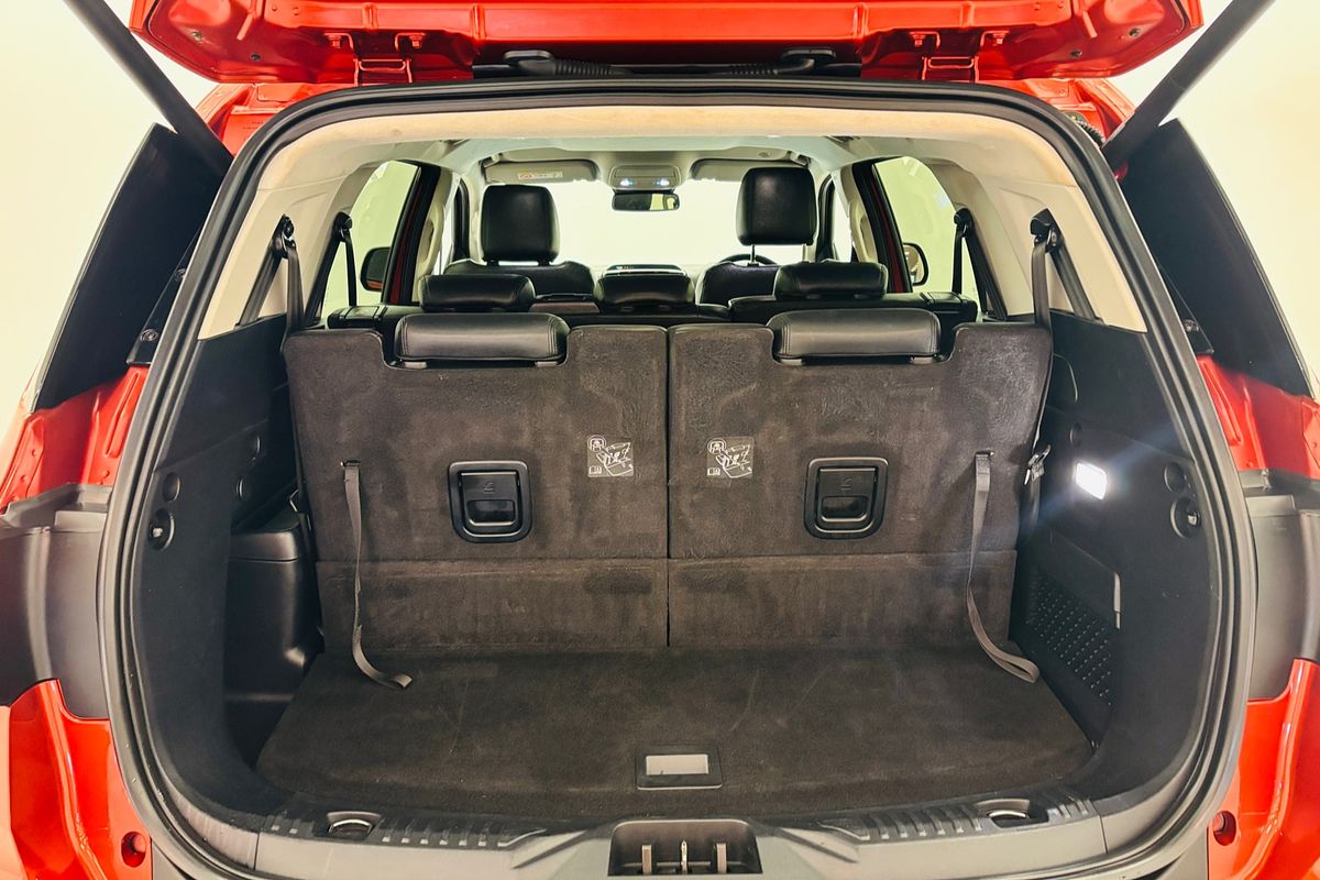 Ford Everest 2022.00 SUV SPORT . 3.0L V6 DSL 10 SPD AUTO 4X4 .