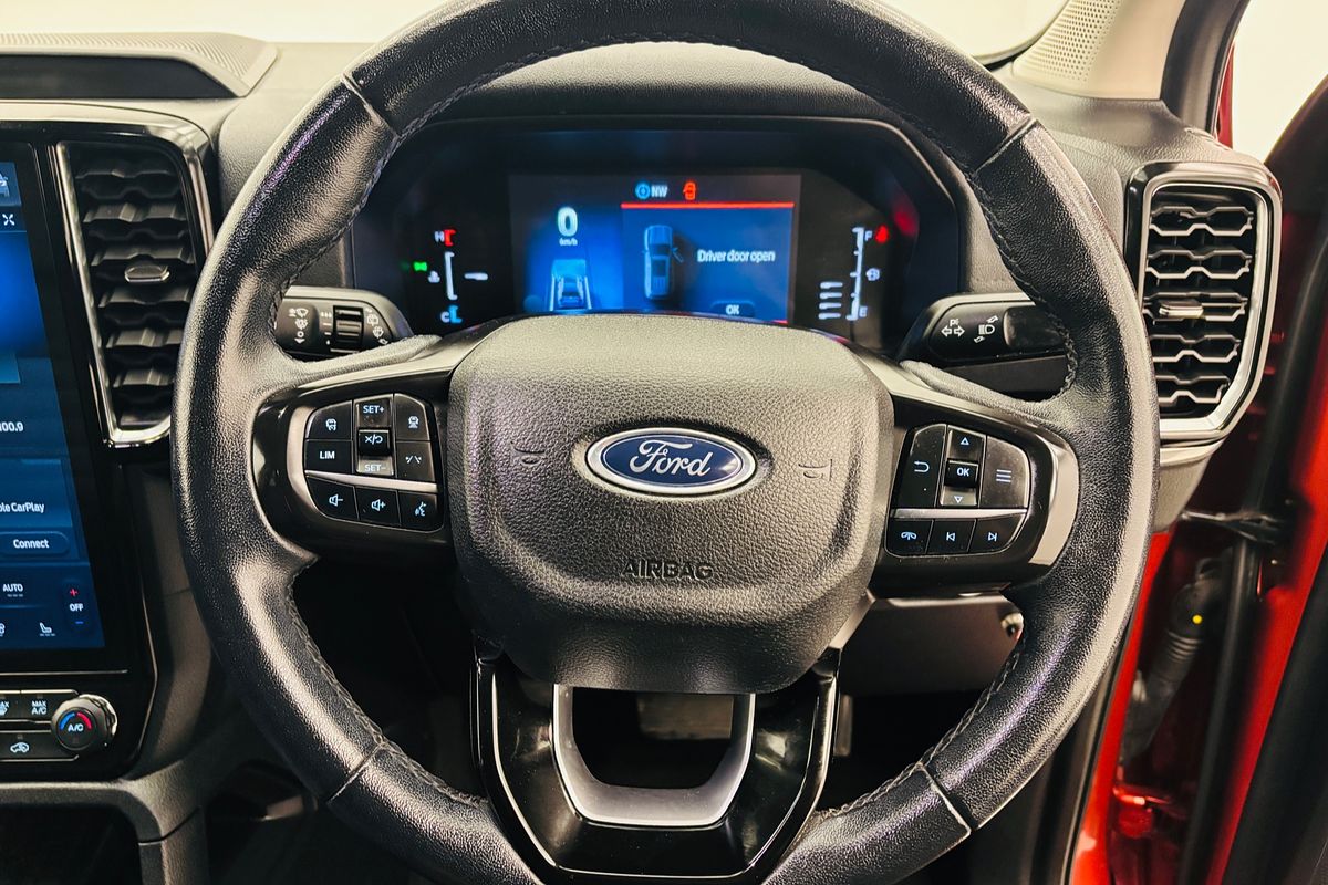 Ford Everest 2022.00 SUV SPORT . 3.0L V6 DSL 10 SPD AUTO 4X4 .