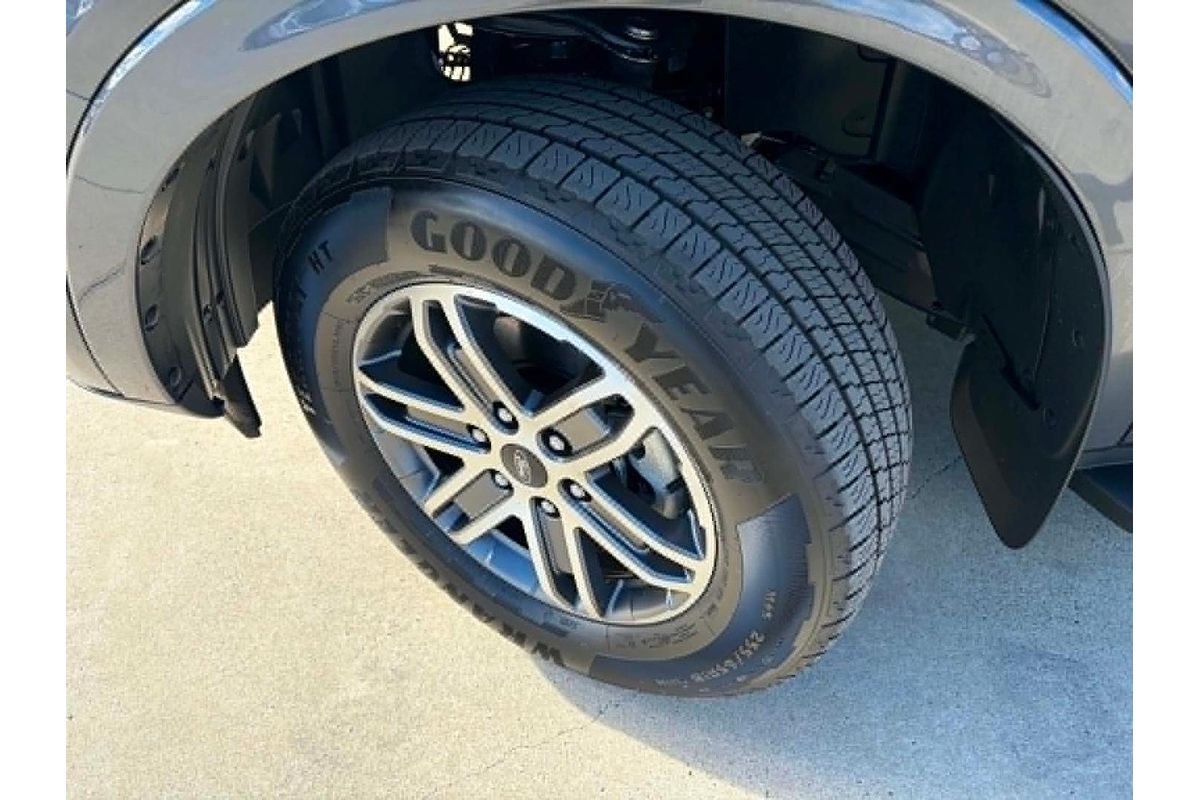 2025 Ford Everest Trend 2.0L