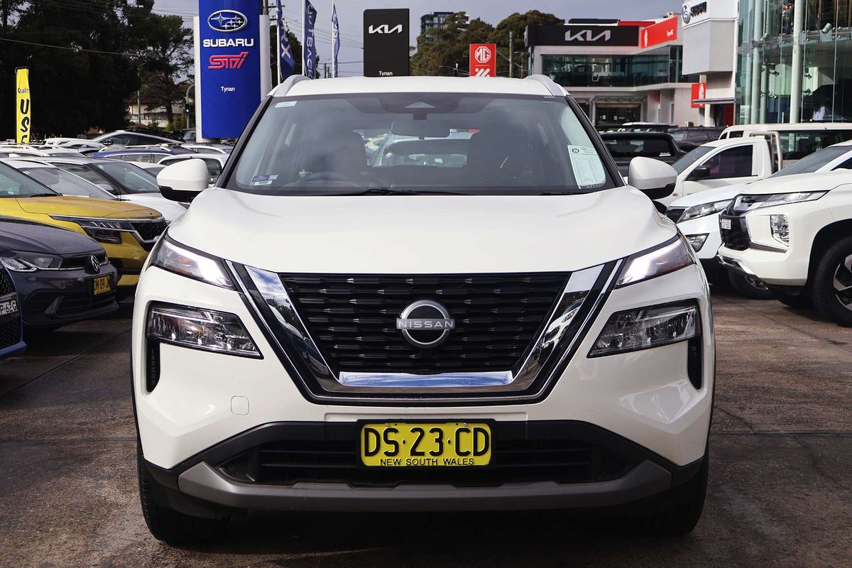 2024 Nissan X-TRAIL ST T33