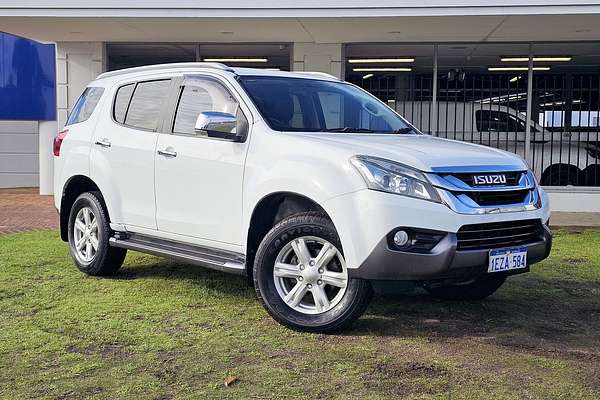 2015 Isuzu MU-X LS-T
