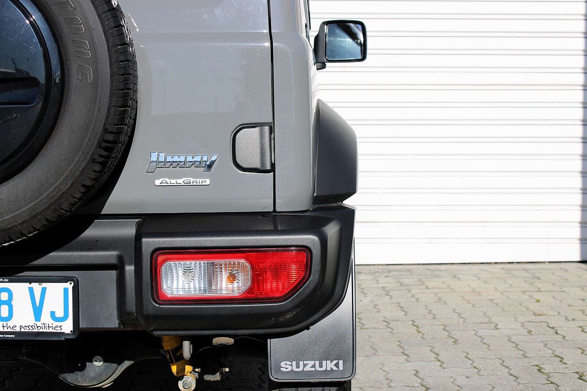 2022 Suzuki Jimny GLX GJ
