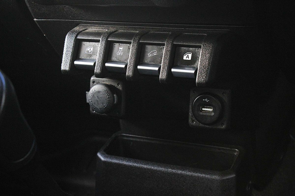 2022 Suzuki Jimny GLX GJ