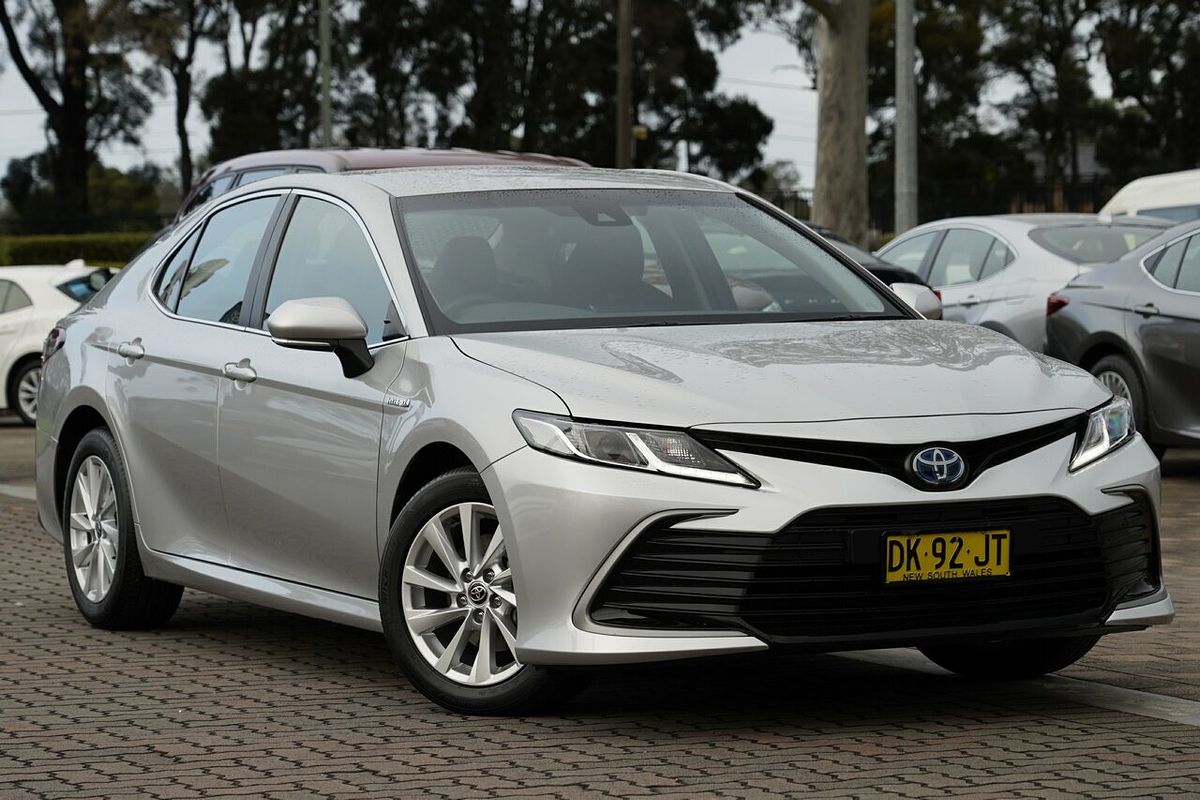 2024 Toyota Camry Ascent AXVH70R