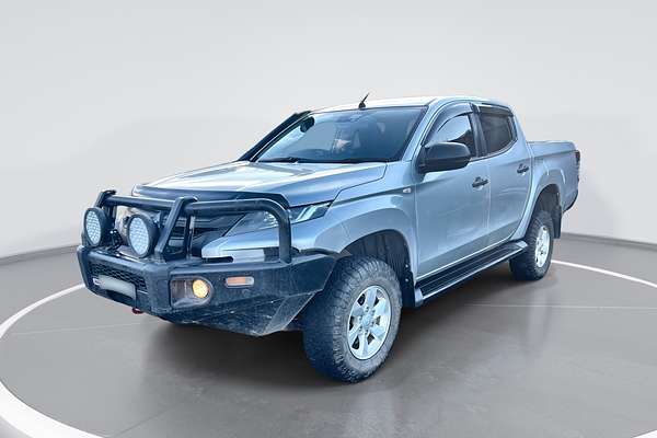 2023 Mitsubishi Triton GLX+ MR 4X4