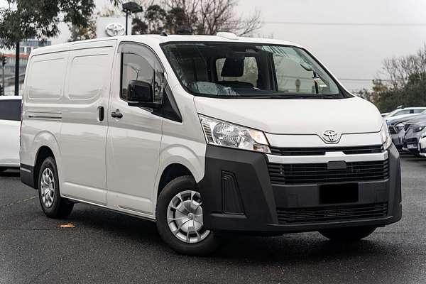 2025 Toyota Hiace GDH300R LWB