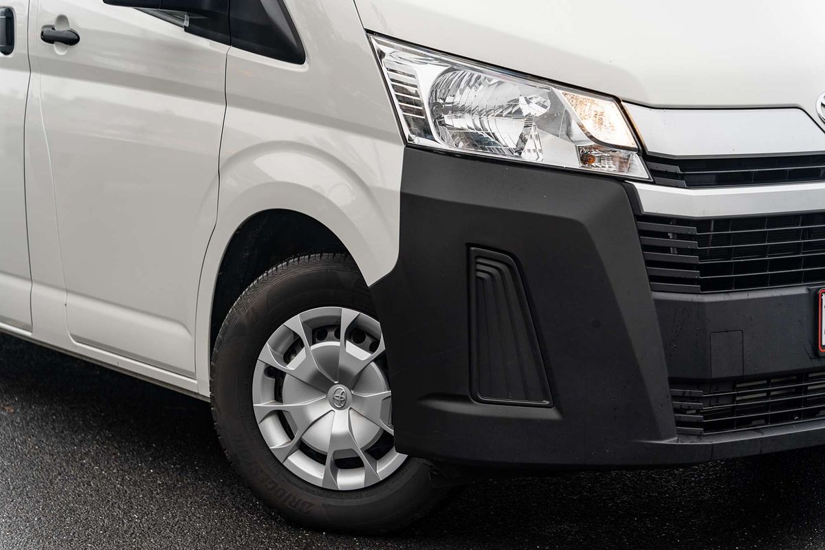 2025 Toyota Hiace GDH300R LWB