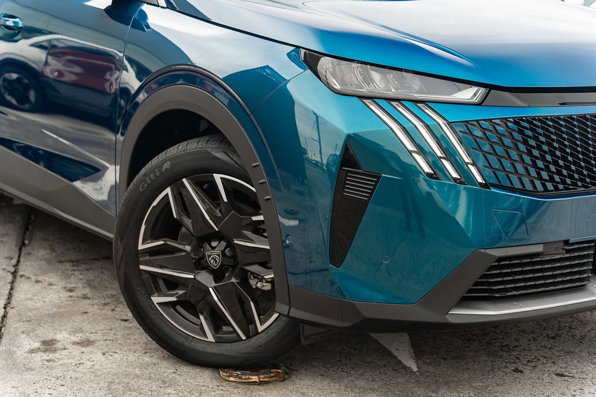 2025 Peugeot 5008 Allure Hybrid P74