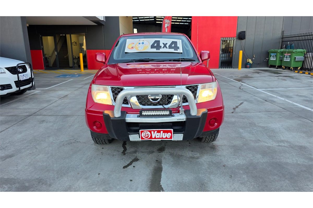 2011 Nissan Navara ST D40